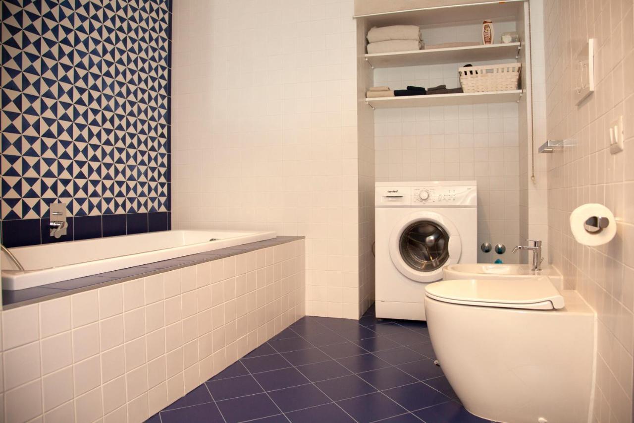 Appartement Casa Del Plebiscito à Naples Extérieur photo
