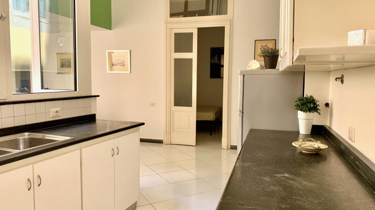 Appartement Casa Del Plebiscito à Naples Extérieur photo